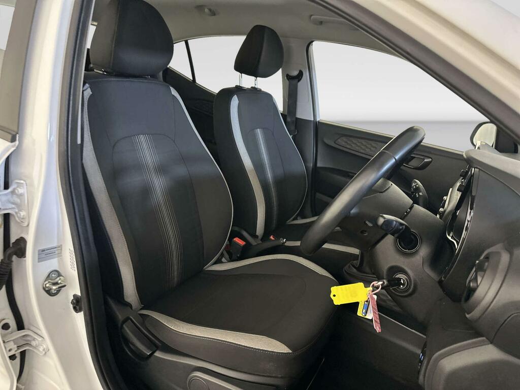 Hyundai I10 Hatchback Grey #11