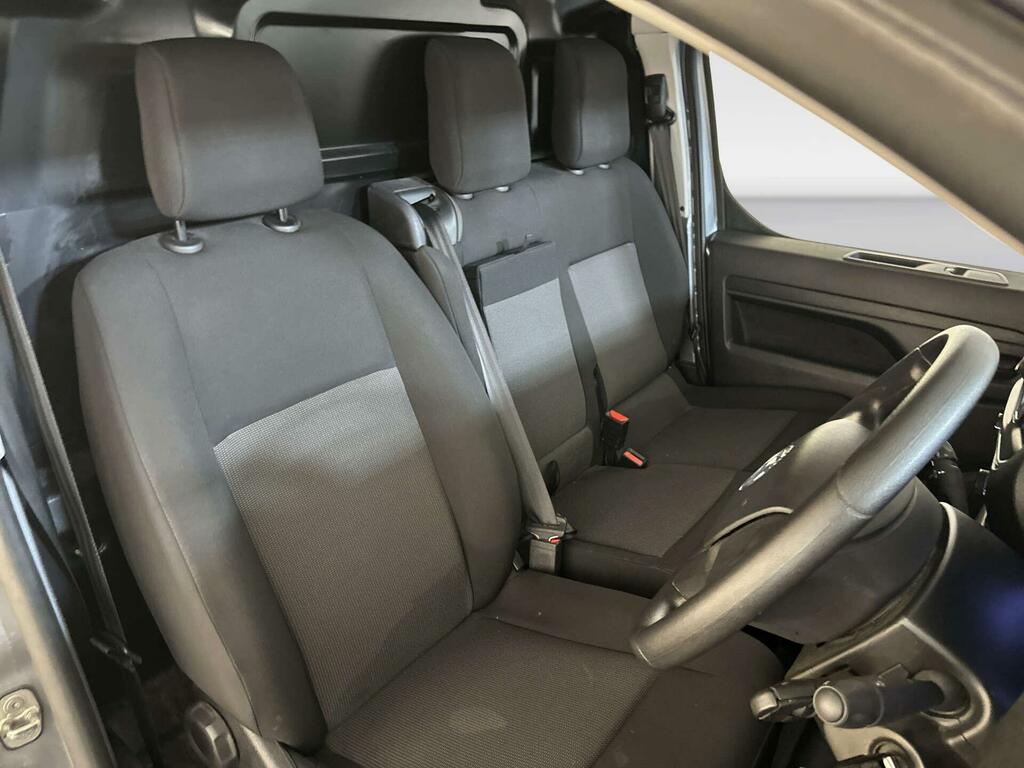 Vauxhall Vivaro Mpv White #10