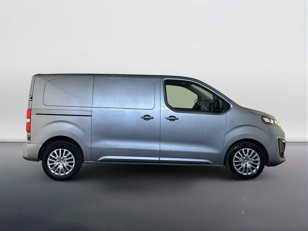 Vauxhall Vivaro Mpv White #9