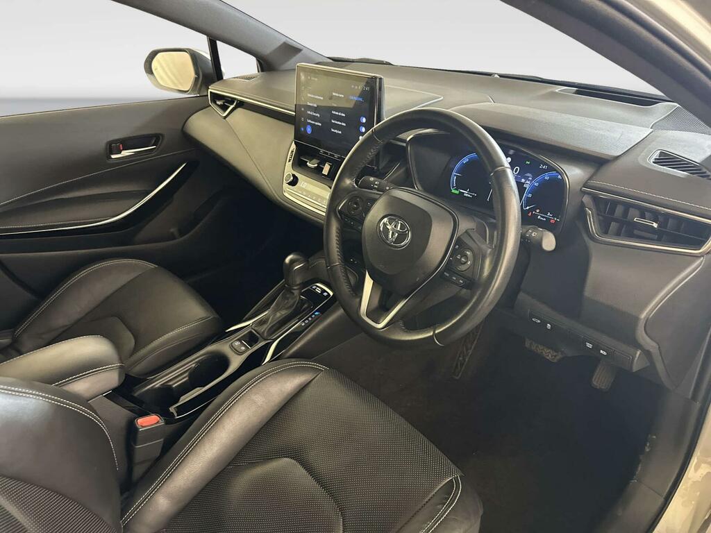 Toyota Corolla Corolla Excel Hev Cvt Black #15