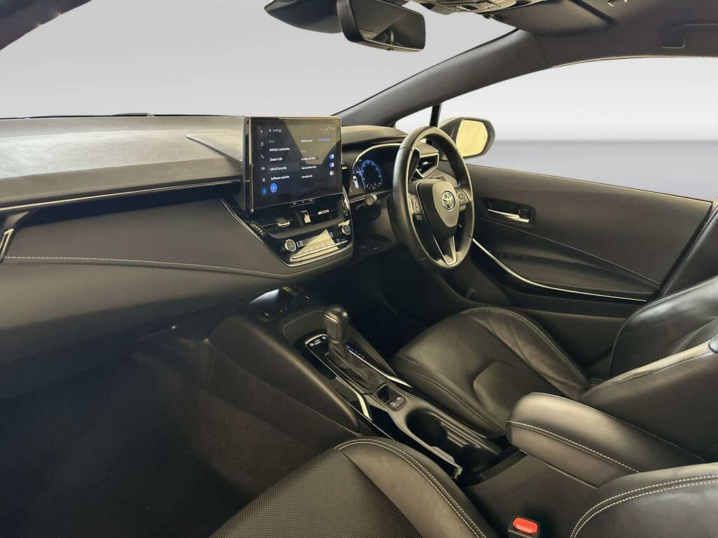 Toyota Corolla Corolla Excel Hev Cvt Black #10