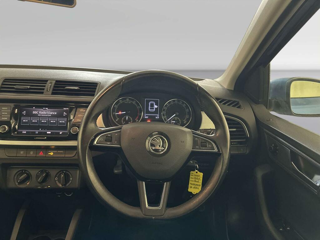 Skoda Fabia Fabia Colour Edition Tsi Blue #14