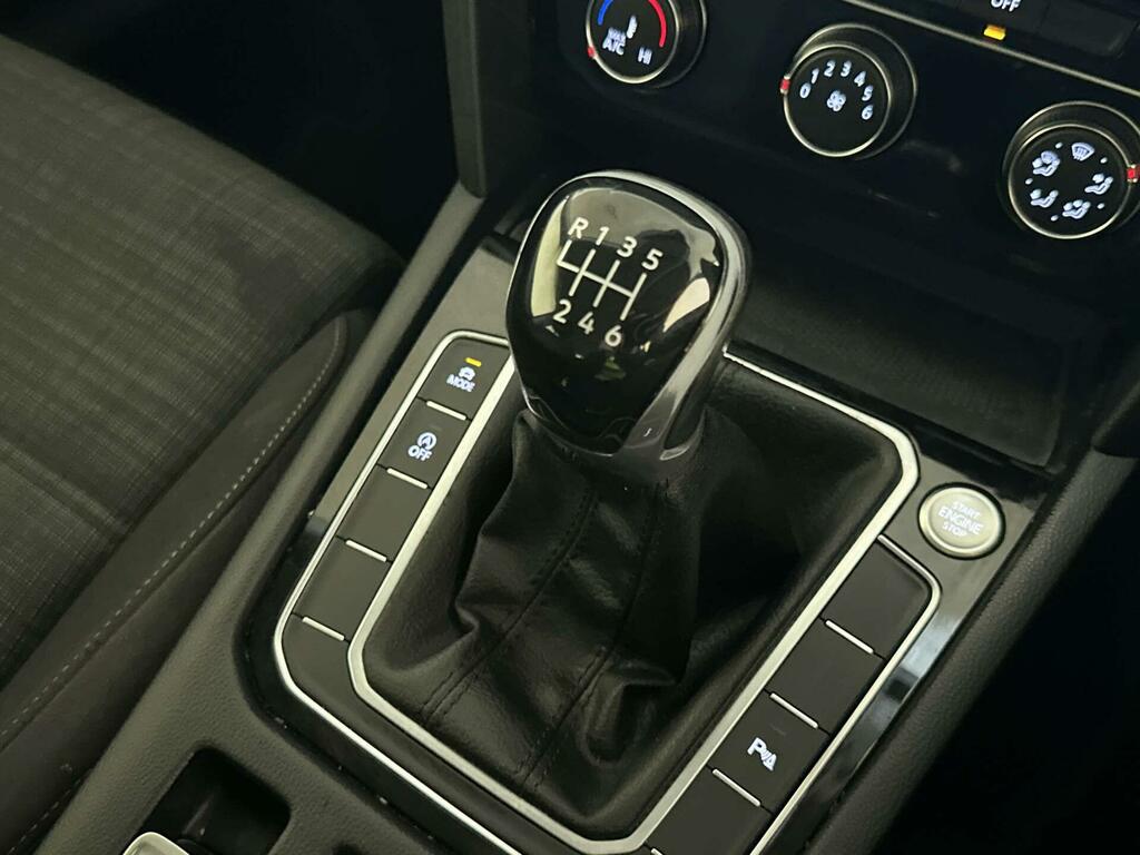 Volkswagen Passat 1.5 Tsi Evo Sel Dsg Grey #24