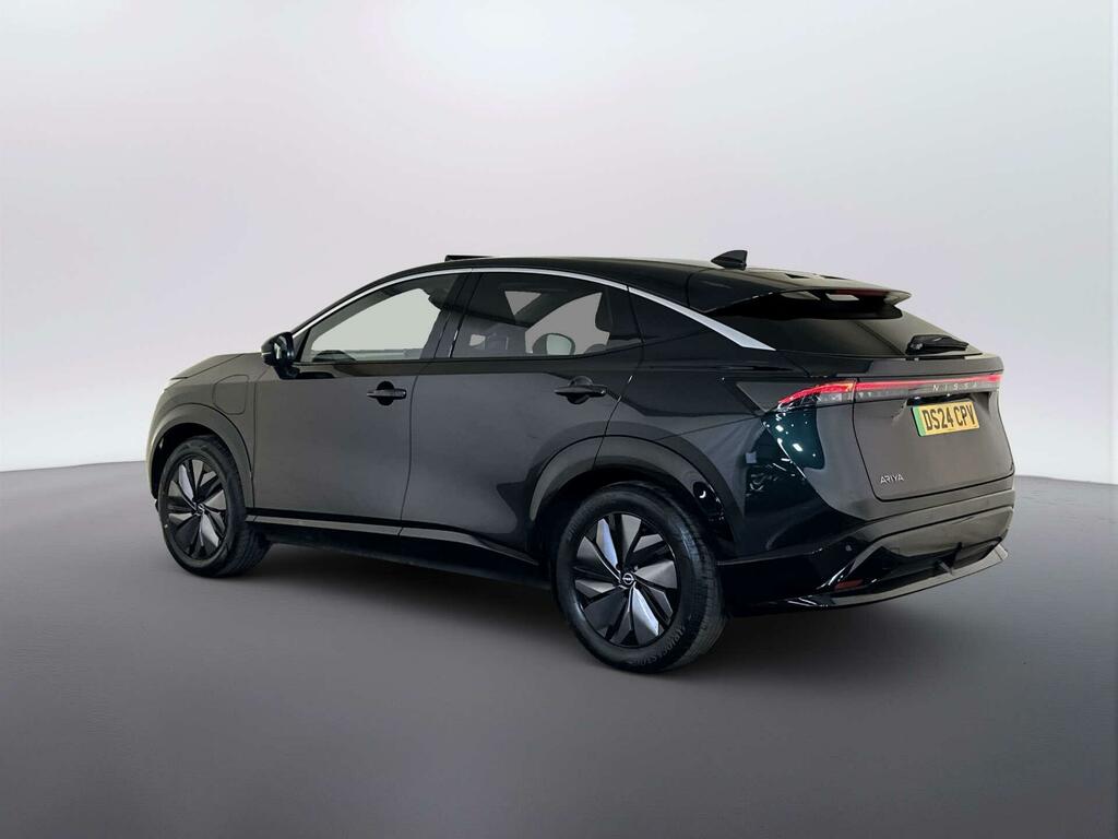 Nissan Ariya 63Kwh Advance Suv 7.4Kw Charger Green #6