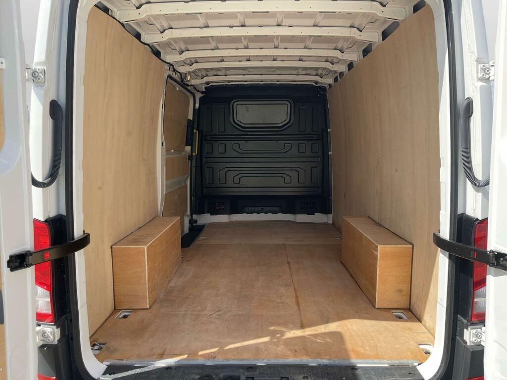 Volkswagen Crafter 2.0 Crafter Cr35 Commerce Tdi White #12