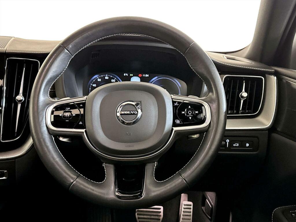 Volvo XC60 2.0 D4 Momentum Grey #14