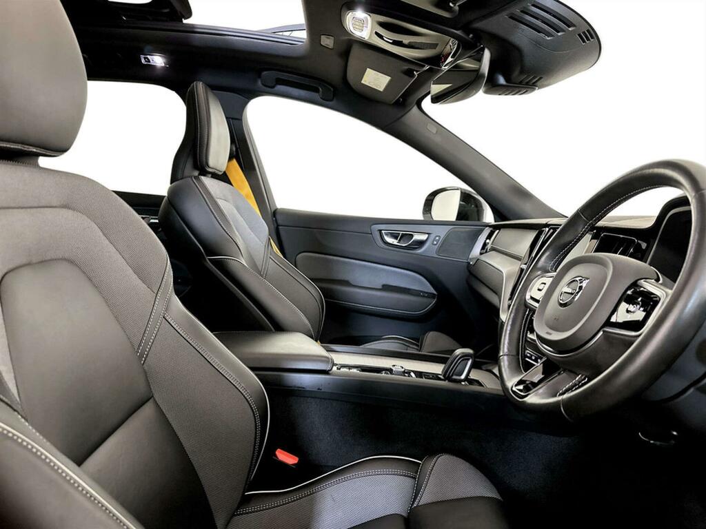 Volvo XC60 2.0 D4 Momentum Grey #11