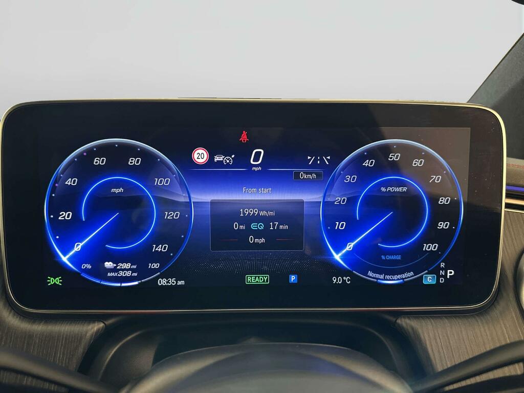 Mercedes-Benz EQS Luxury #15