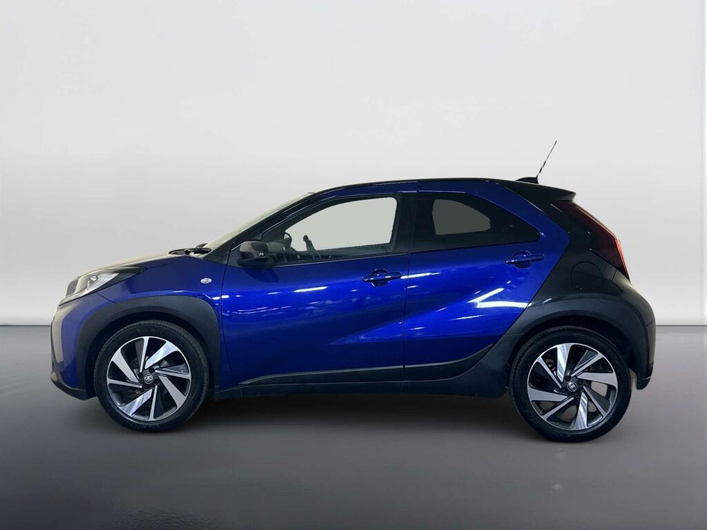 Toyota Aygo X 1.0 Vvt-i Edge Hatchback Euro 6 DU72HHD Blue #5