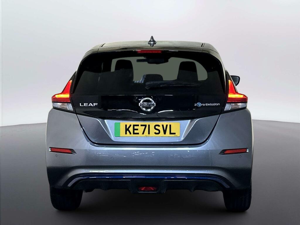 Nissan Leaf 110Kw N-connecta 40Kwh Red #7