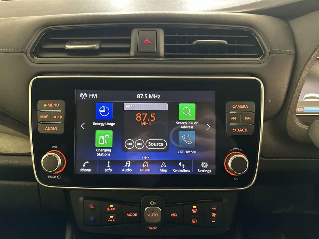 Nissan Leaf 110Kw N-connecta 40Kwh Red #18