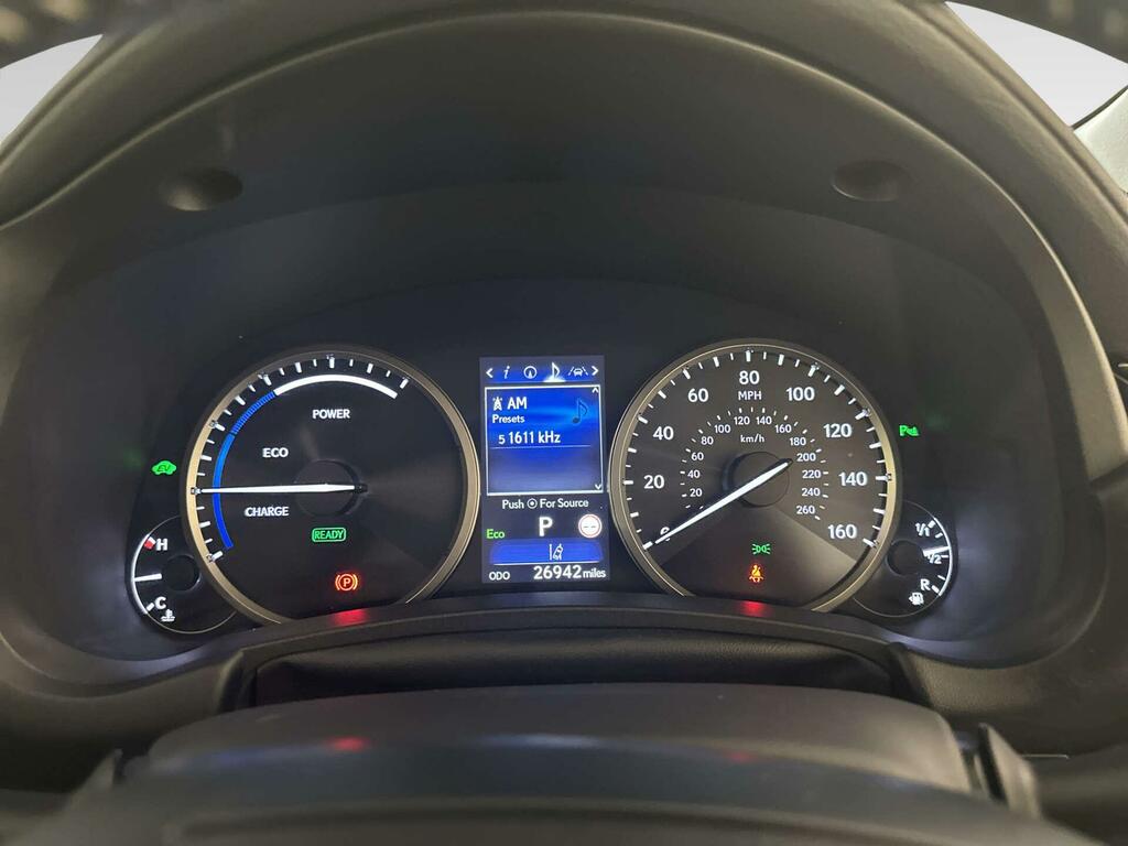 Lexus NX 300H F Sport White #16