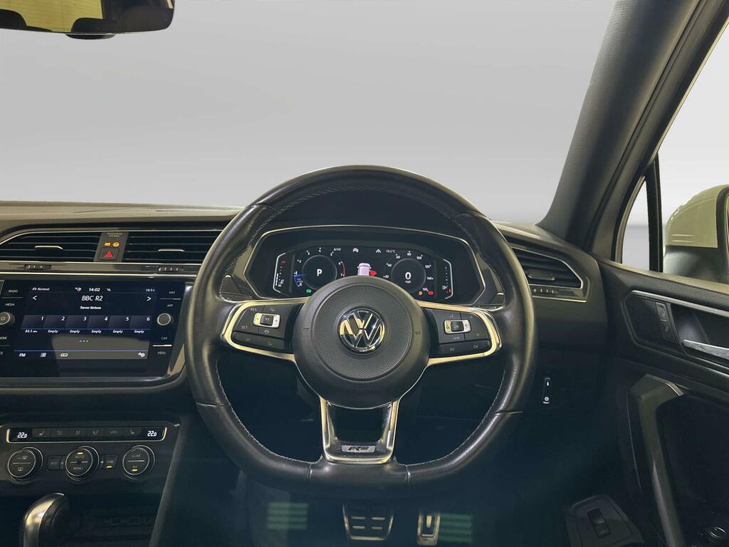 Volkswagen Tiguan Allspace 2.0 Tdi Match Grey #15