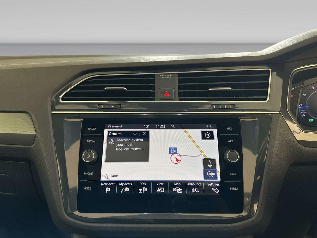 Volkswagen Tiguan Allspace 2.0 Tdi Match Grey #22