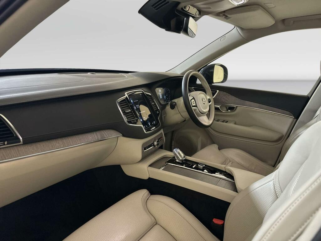 Volvo XC90 2.0H T8 Twin White #10