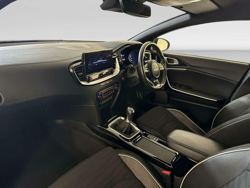 Kia Proceed Ceed Sptwgn 1.5 T-gdi 158 Gtln Isg White #10