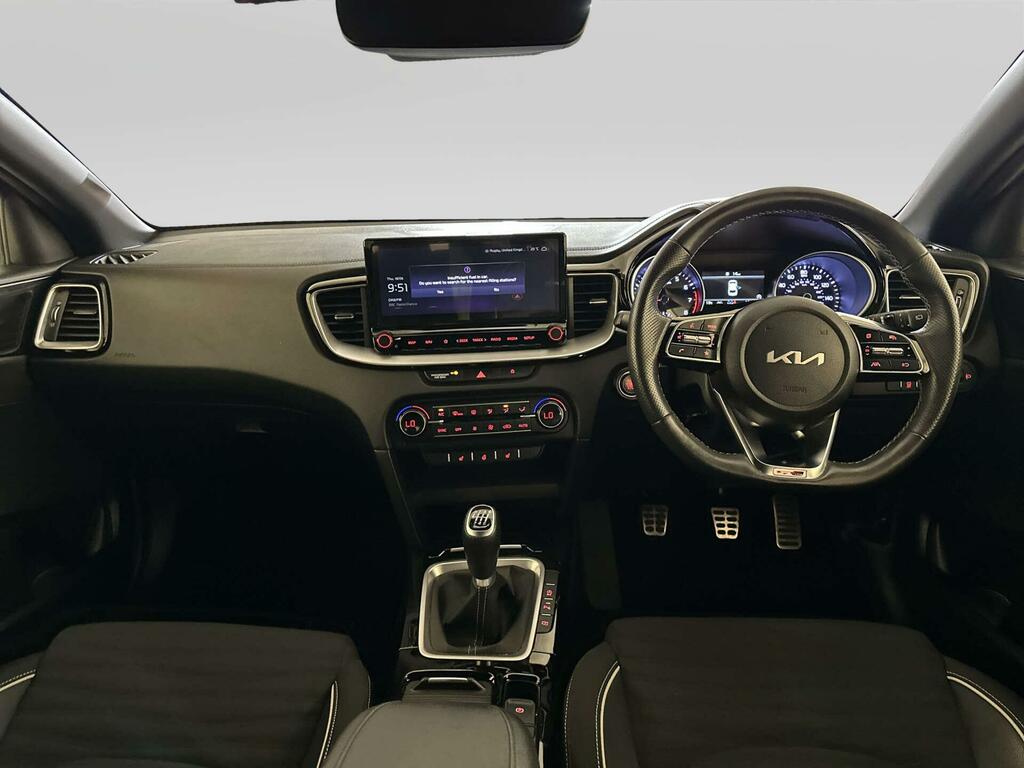 Kia Proceed 1.5 T-gdi Gt-line Shooting Brake Black #2