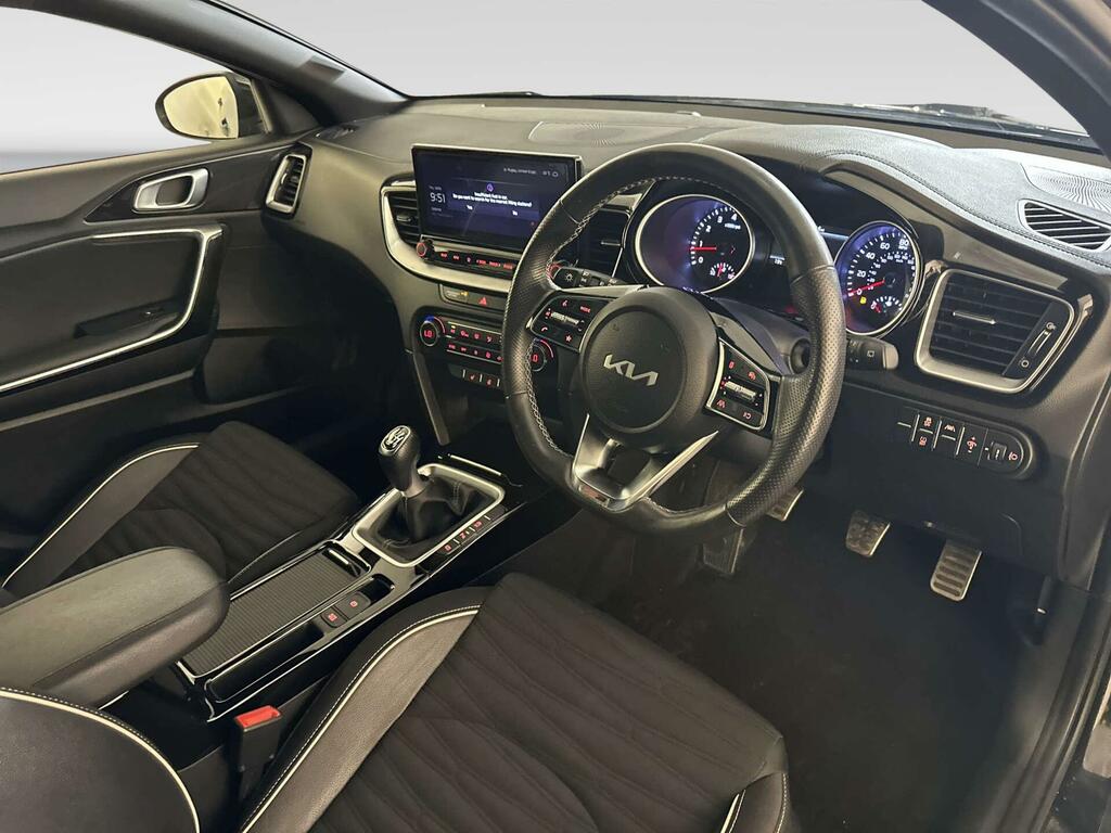 Kia Proceed Ceed Sptwgn 1.5 T-gdi 158 Gtln Isg White #15