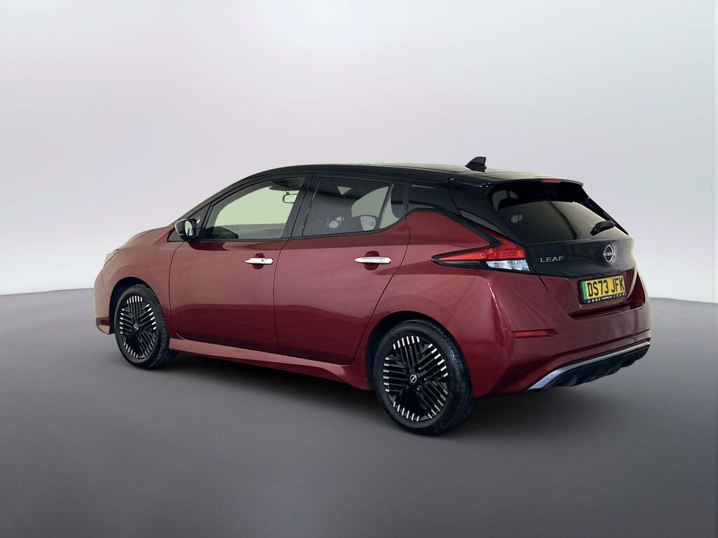 Nissan Leaf 39Kwh Tekna Hatchback 150 Ps Red #6