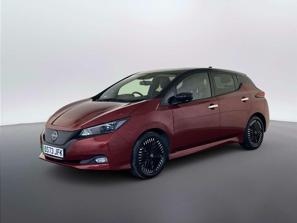 Nissan Leaf 39Kwh Tekna Hatchback 150 Ps Red #4