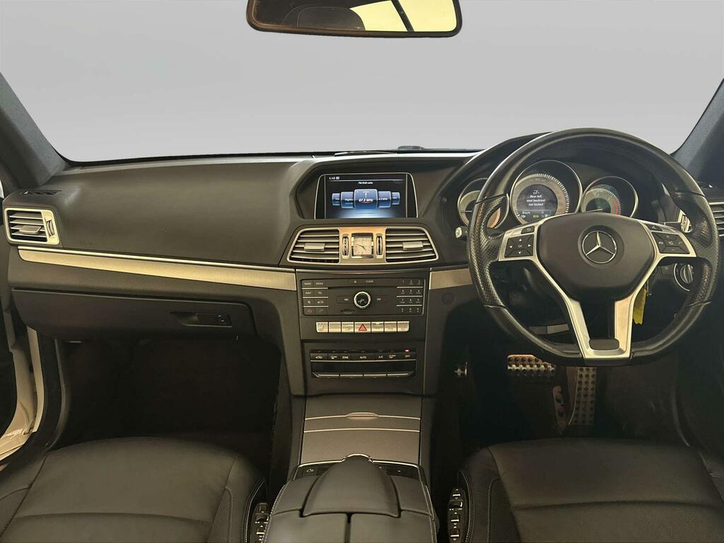 Mercedes-Benz E Class 2.1 E220d Amg Line Edition Coupe G-tron White #2