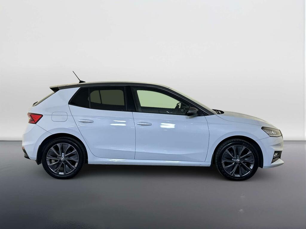 Skoda Fabia 1.0 Tsi Se Comfort Black #9