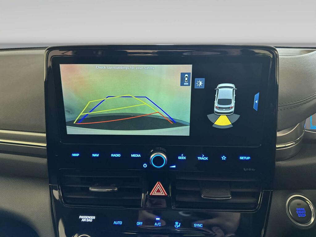 Hyundai Ioniq Hatchback White #22