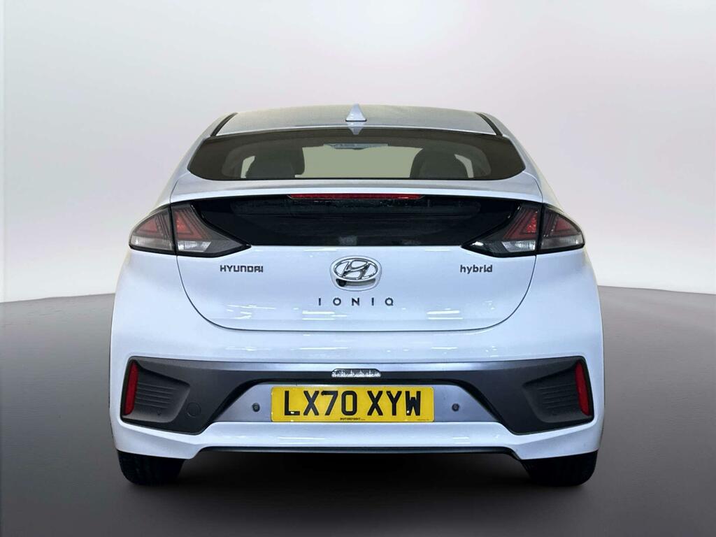 Hyundai Ioniq Hatchback White #7