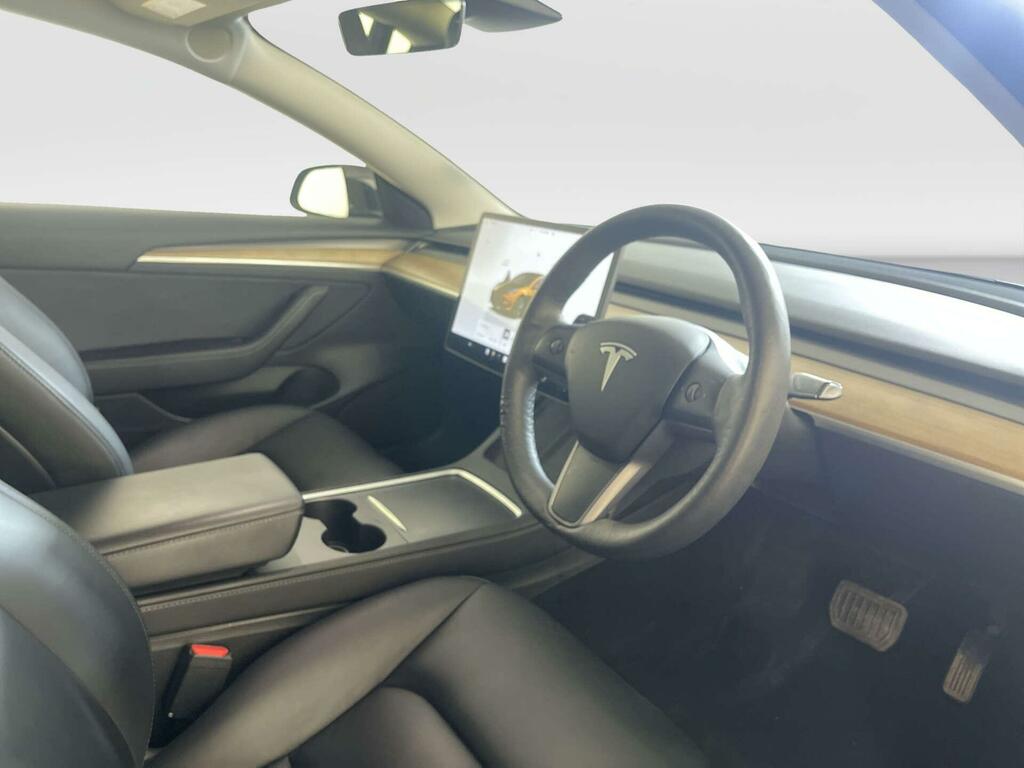 Tesla Model 3 2022 Saloon Rwd 241 Bhp White #15