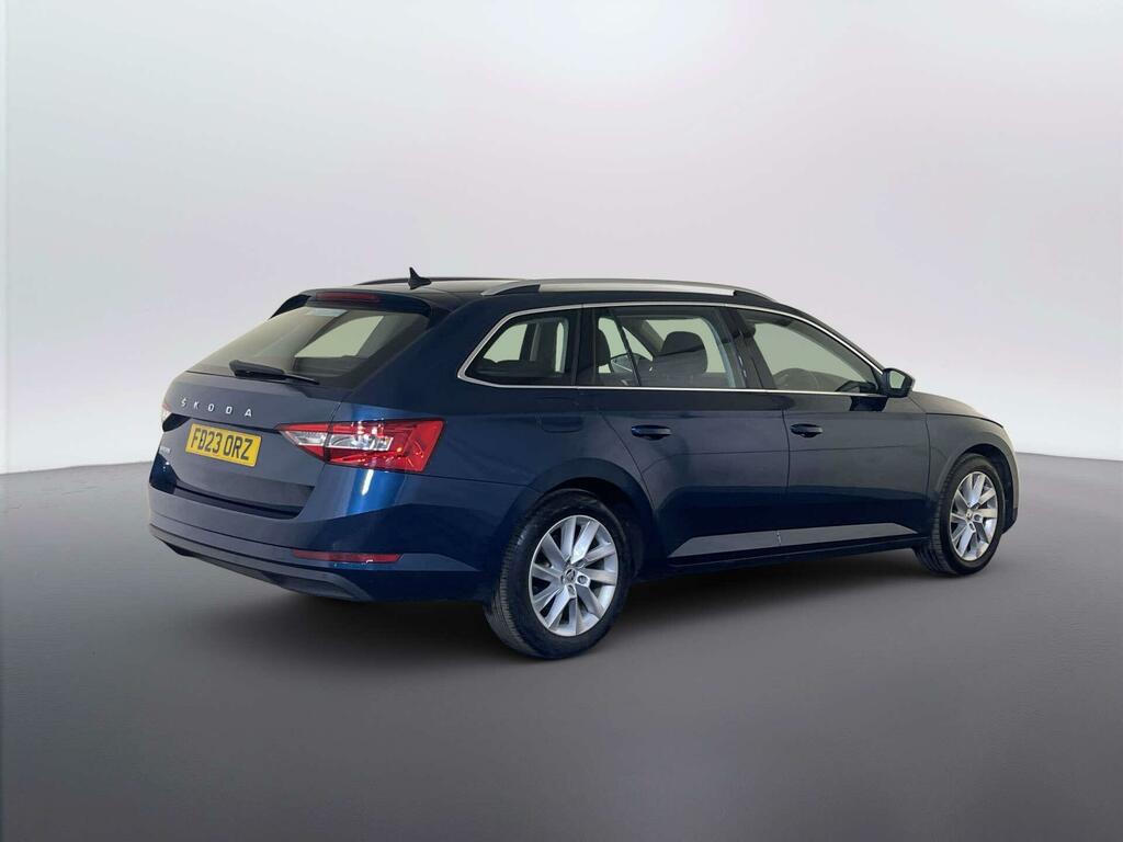 Skoda Superb Hatch Se Technology 1.5 Tsi 150 Ps Dsg White #8