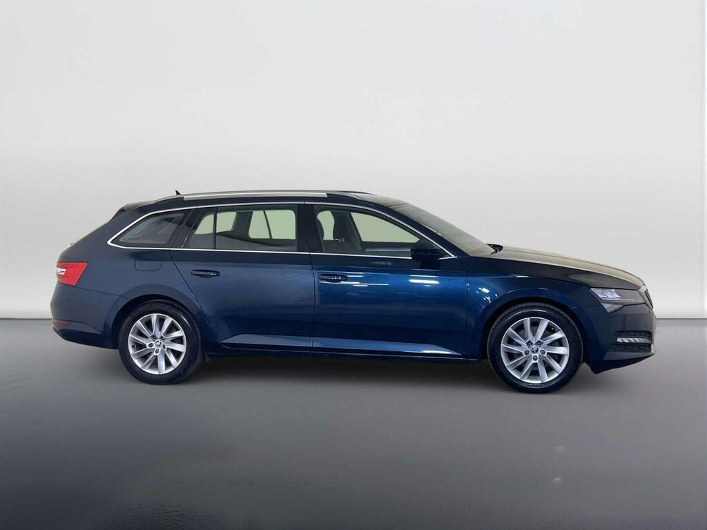 Skoda Superb Hatch Se Technology 1.5 Tsi 150 Ps Dsg White #9
