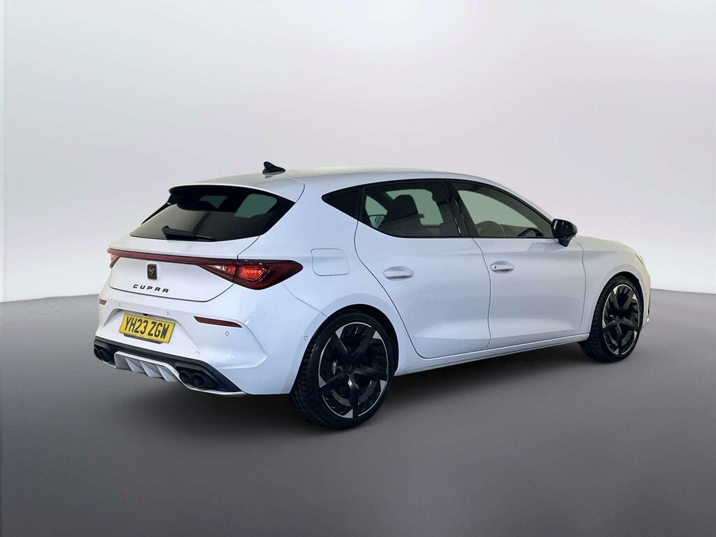 Cupra Leon 1.4 Ehybrid 12.8Kwh Vz3 Estate Plug-in White #8