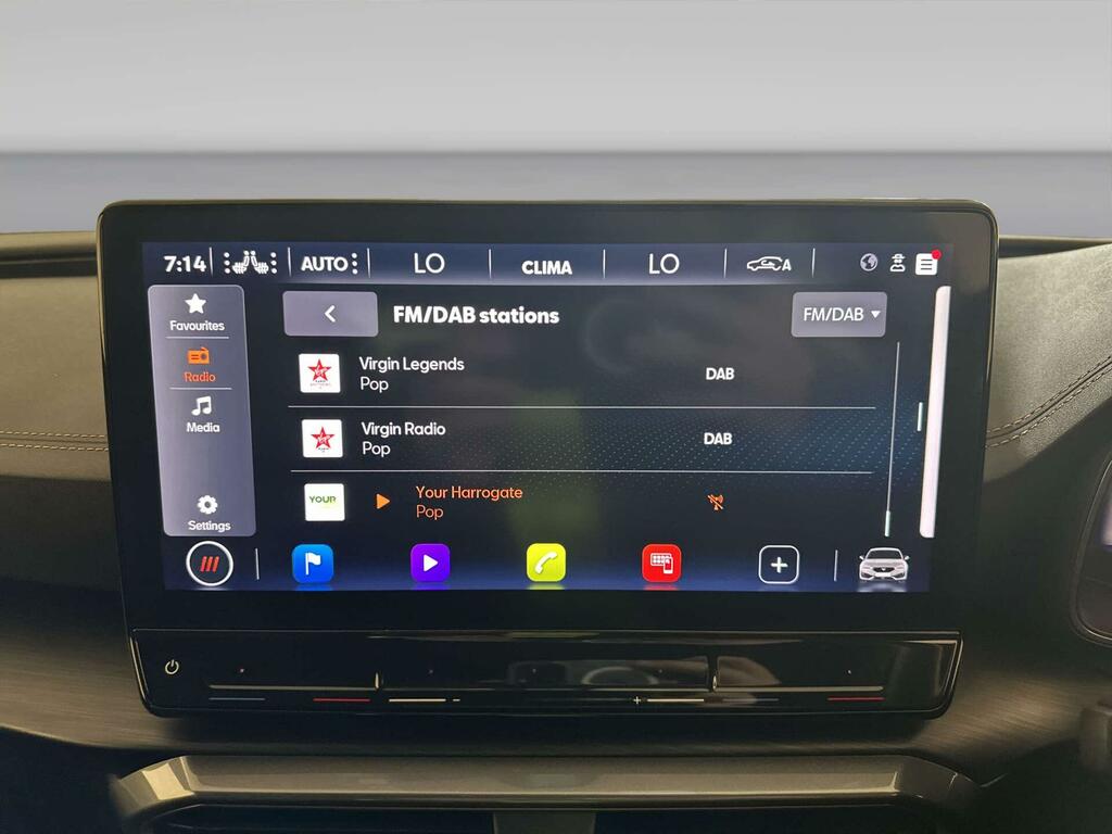 Cupra Leon 1.4 Ehybrid 12.8Kwh Vz3 Estate Plug-in White #20