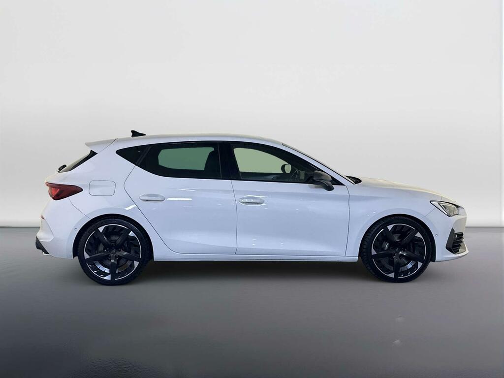Cupra Leon 1.4 Ehybrid 12.8Kwh Vz3 Estate Plug-in White #9