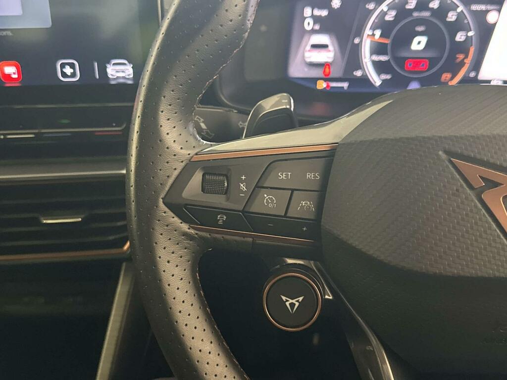 Cupra Leon 1.4 Ehybrid 12.8Kwh Vz3 Estate Plug-in White #15
