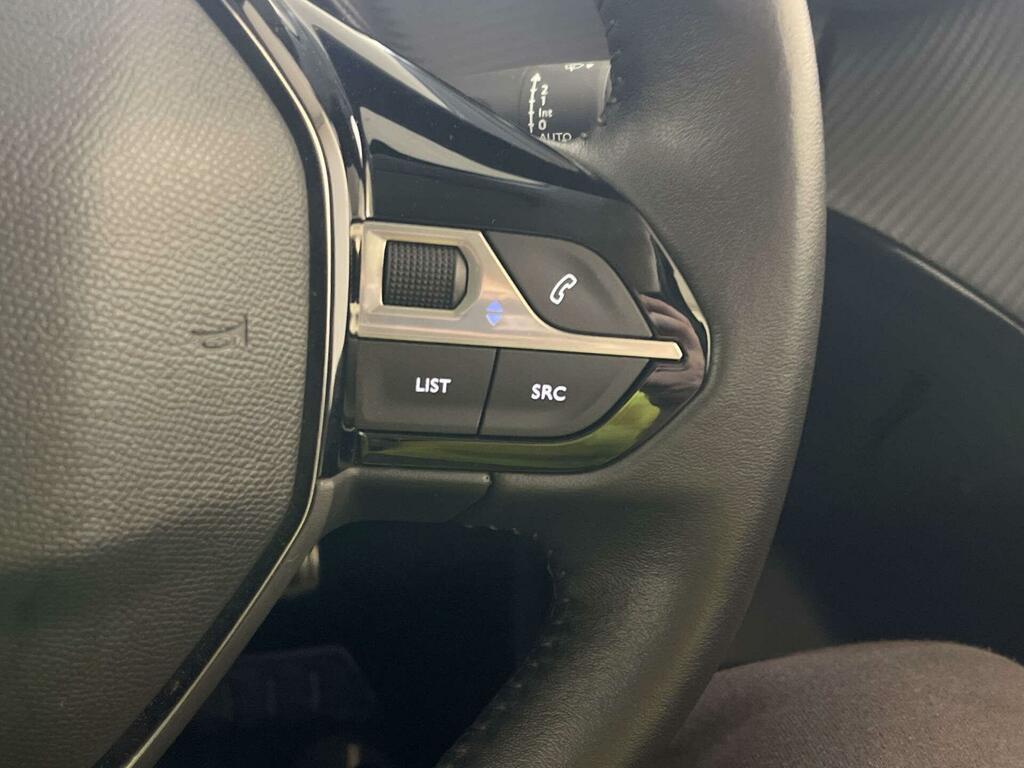 Peugeot e-208 2023 72 50Kwh #18