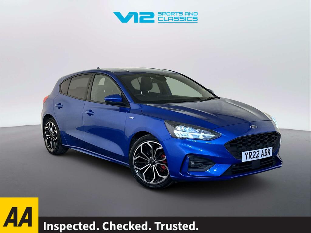 Ford Focus St-line Vignale 1.5 Ecoblue Estate 120 White #1