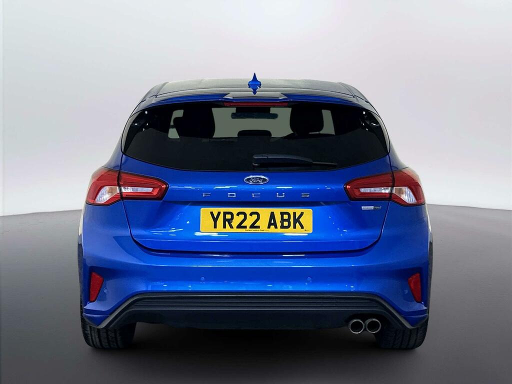 Ford Focus St-line Vignale 1.5 Ecoblue Estate 120 White #7