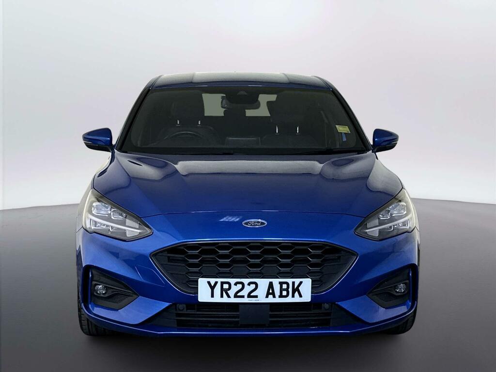 Ford Focus St-line Vignale 1.5 Ecoblue Estate 120 White #3