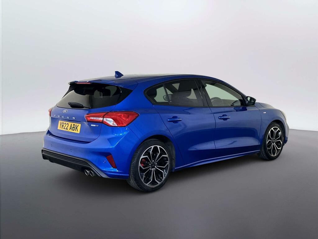 Ford Focus St-line Vignale 1.5 Ecoblue Estate 120 White #8