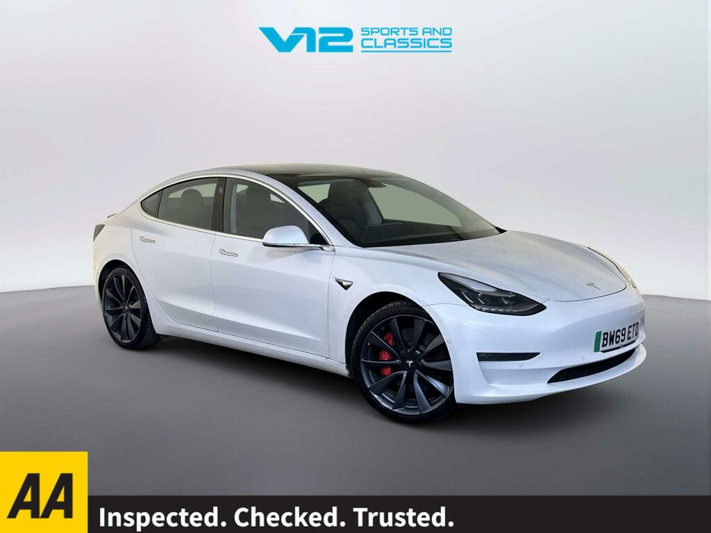 Tesla Model 3 Dual Motor Performance Saloon White