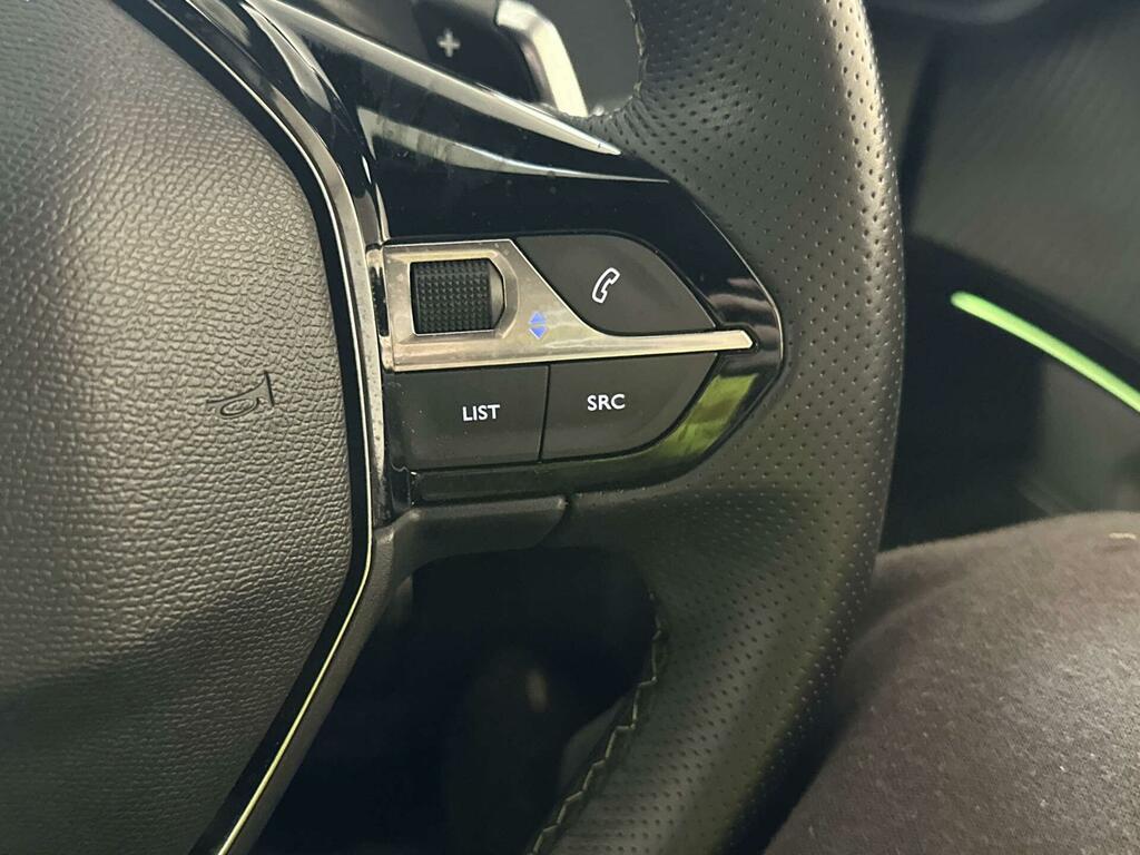 Peugeot 2008 1.2 Allure Puretech Grey #18