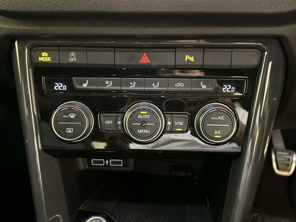 Volkswagen T-Roc  Red #22