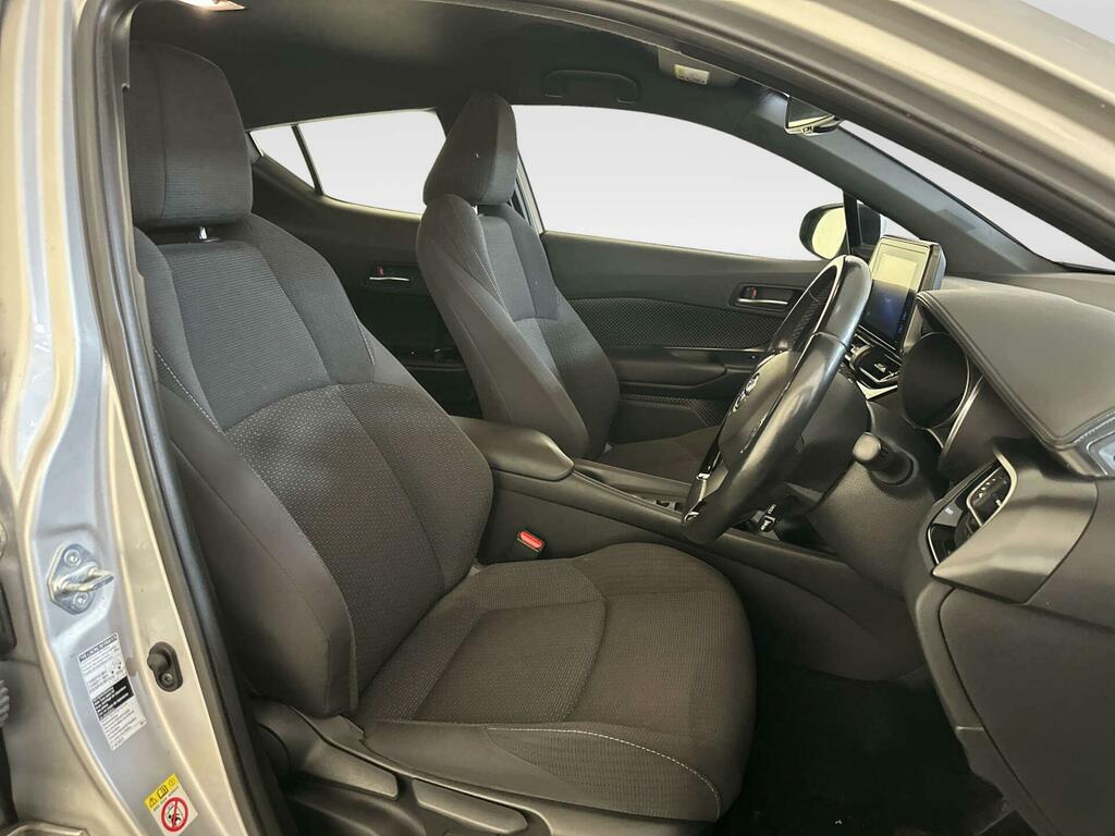 Toyota C-Hr Dynamic Grey #11
