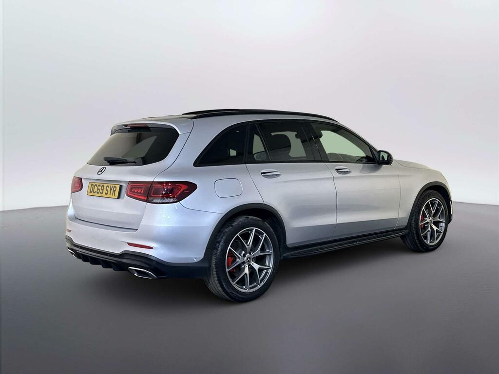 Mercedes-Benz GLC Class  White #8