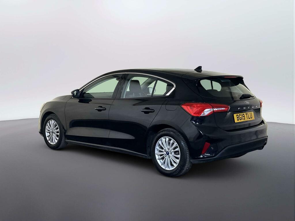 Ford Focus 1.0T Ecoboost Titanium Hatchback Black #6