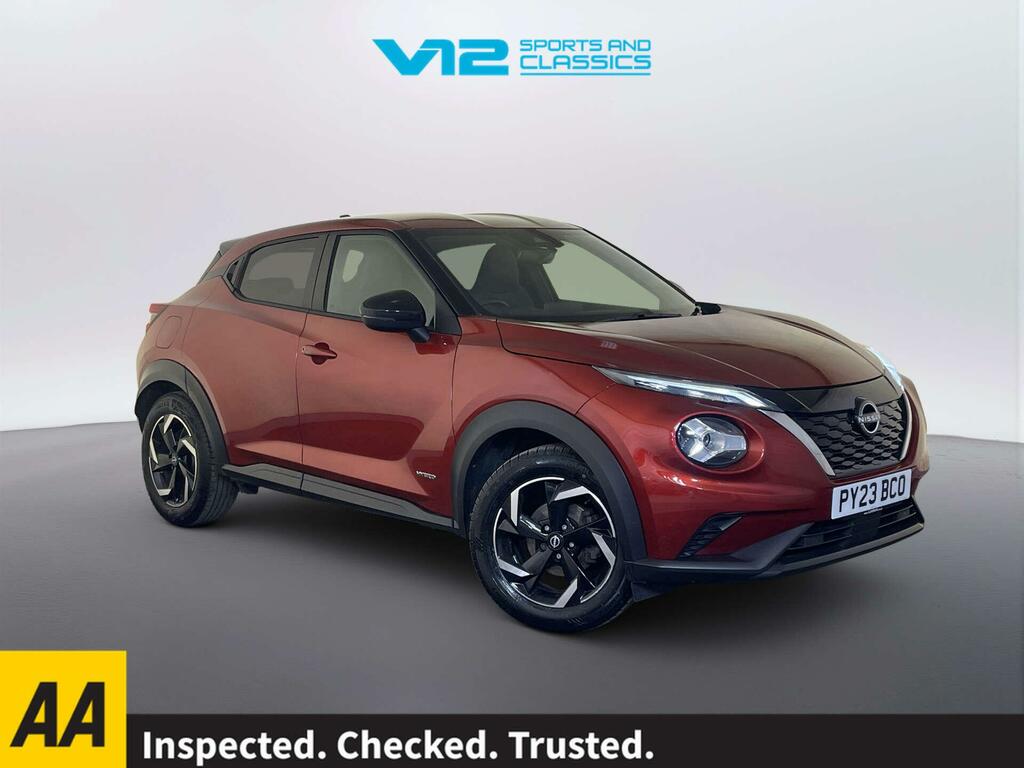 Nissan Juke 1.6 N-connecta Suv Hybrid Euro 6 Red
