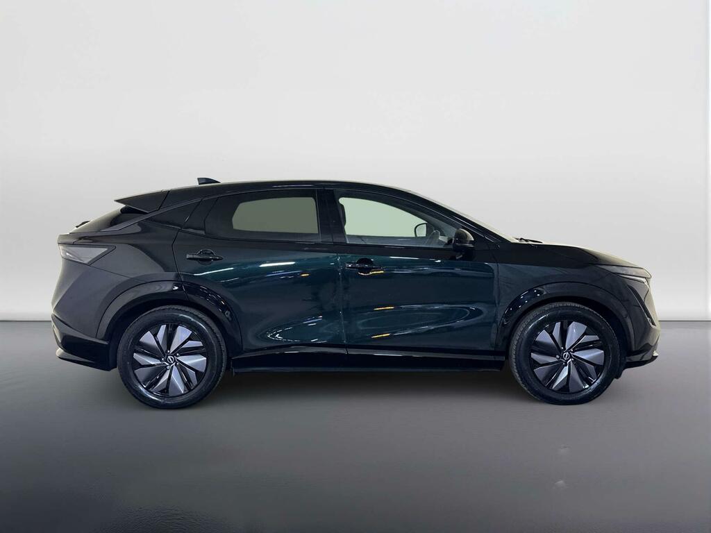 Nissan Ariya Engage Black #9