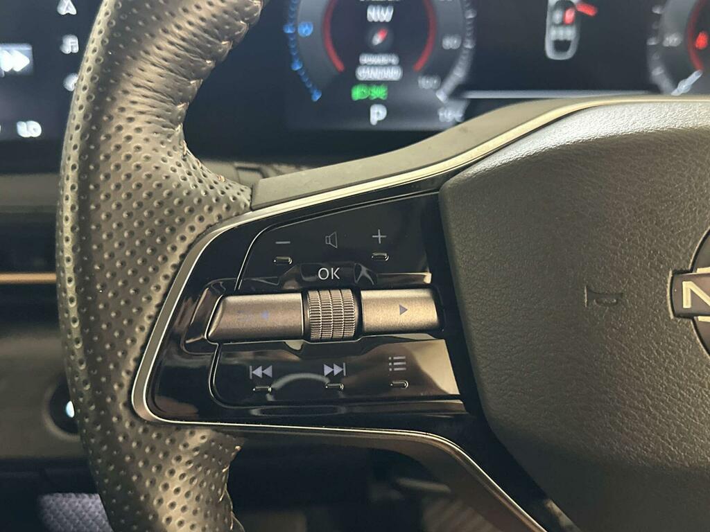 Nissan Ariya Engage Black #15