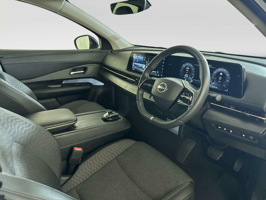 Nissan Ariya Engage Black #13